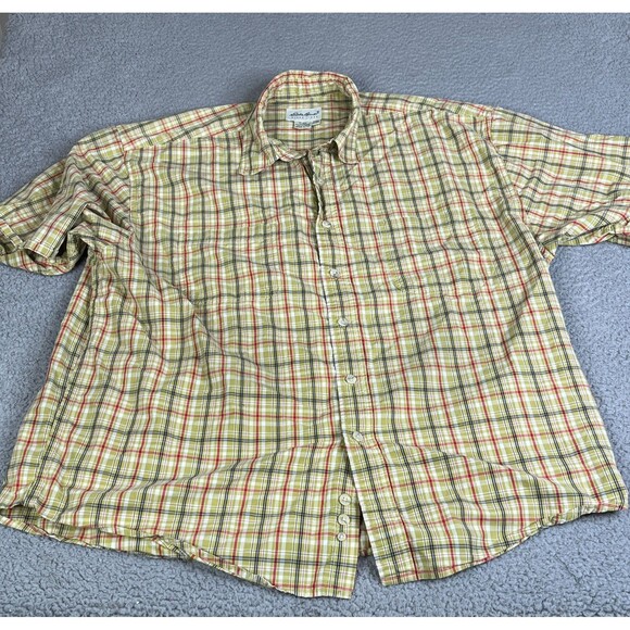 Eddie Bauer Shirt Mens Large Green Red Plaid Short Sleeve Button Pockets Vintage - Picture 1 of 11